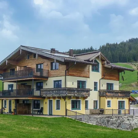 Appartement 3 Bedroom Awesome In Hollersbach